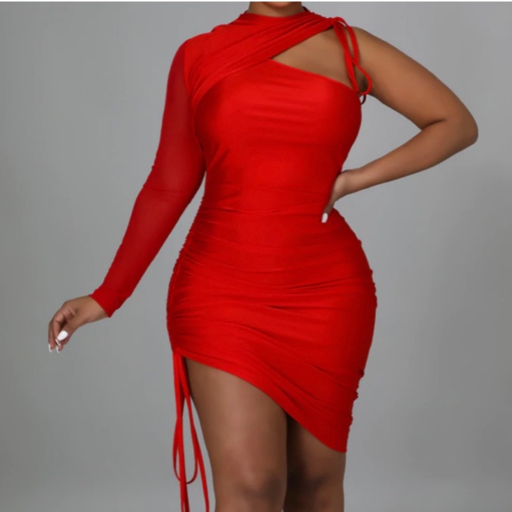 Red Holiday / Special Occasion Dress
